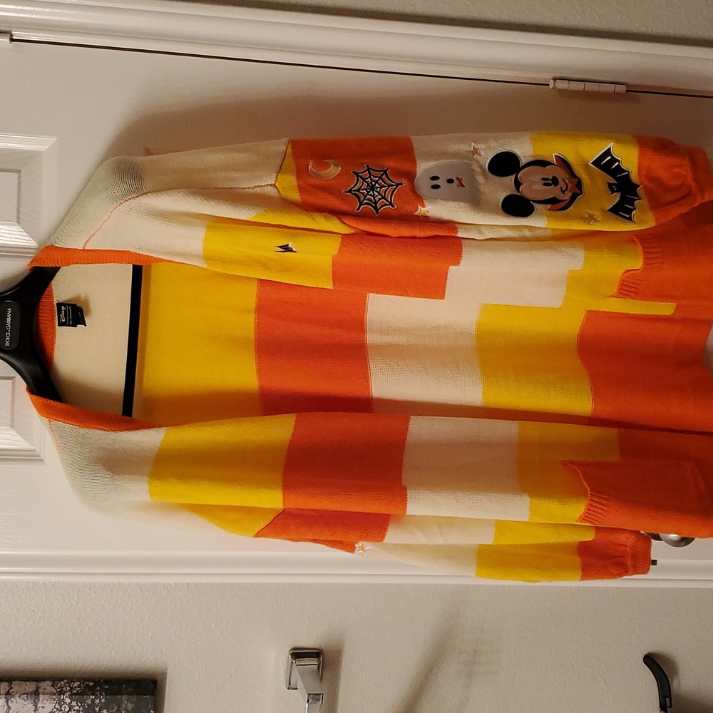 Disney Hot Top Halloween Cardigan